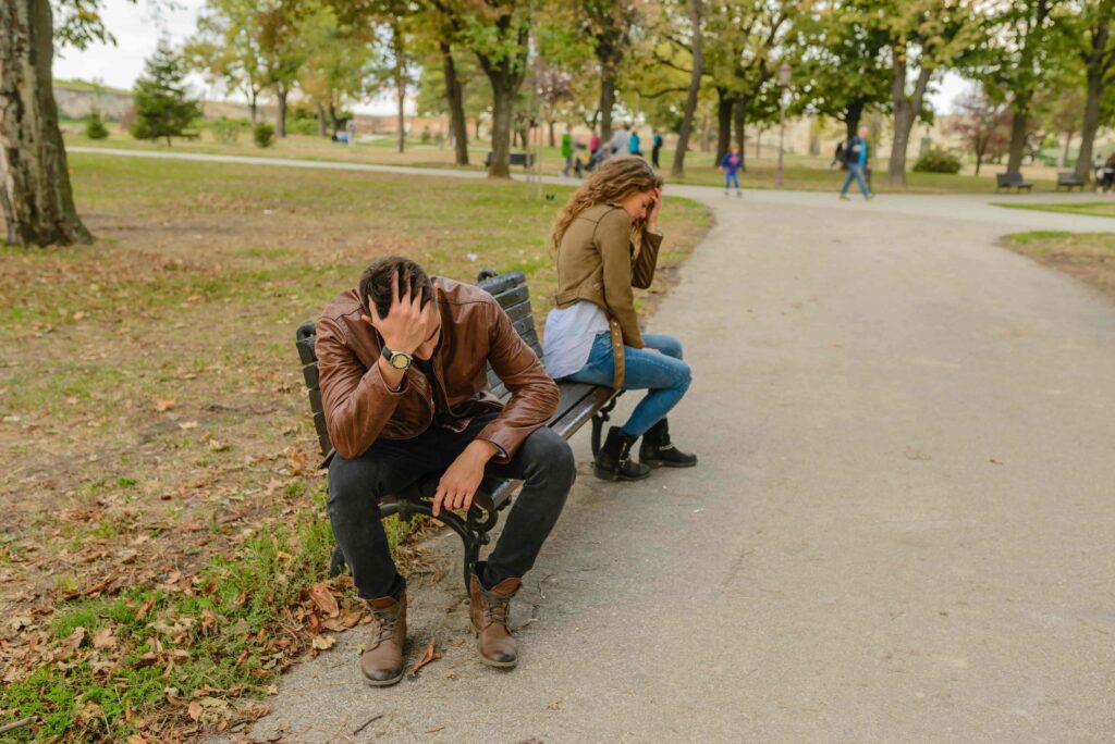 What is a toxic relationship? 5 main causes of toxic relationships / what to do